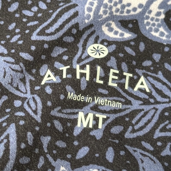 Athleta Patchwork Salutations 7/8 Yoga Athletic Leggings Size medium Tall women - Picture 5 of 7